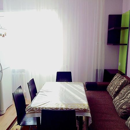 Sky Infinity Apartment 아스타나 외부 사진